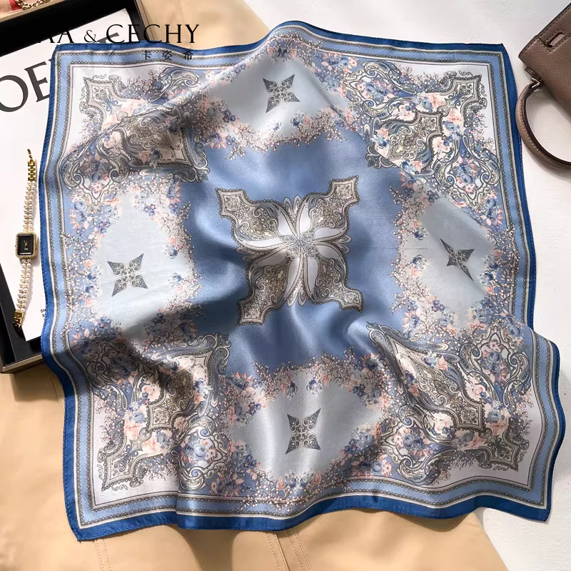 Baroque Floral 100% Mulberry S - Scarf Silk Square recension och pris