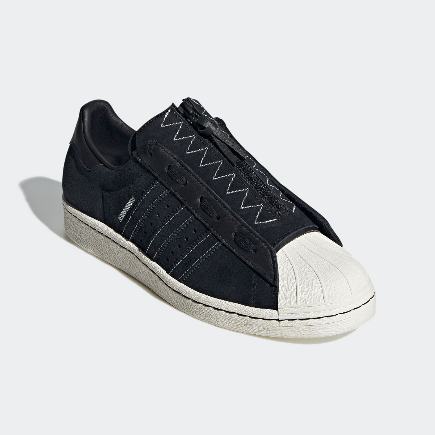 Adidas Authentic Originals SS8 - Vans Shoes Old Skool recension och pris